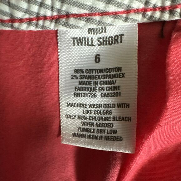 Aeropostale Midi Twill Chino Shorts Womens Size 6 Pale Pink-Red Pockets Cuffed - Picture 4 of 4
